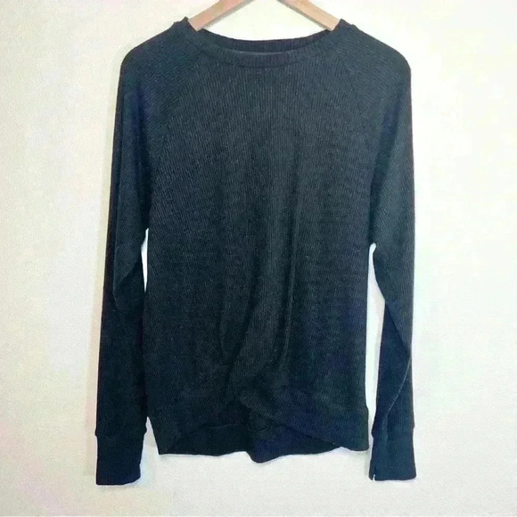 Zella Twist Front Black With Silver Long Sleeve Top Size Medium - Picture 1 of 13